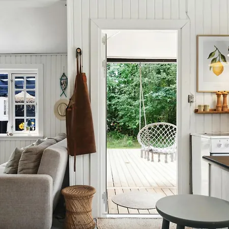 Cozy Summerhouse On Bornholm Vester Somarken