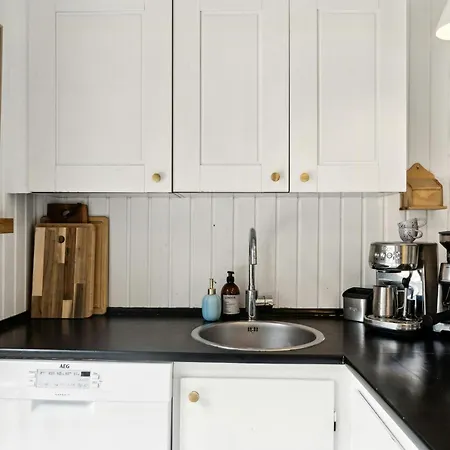 بيت للعطل Cozy Summerhouse On Bornholm *