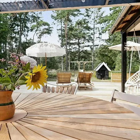 Cozy Summerhouse On Bornholm *