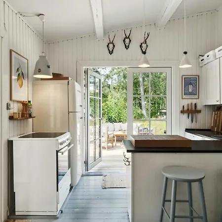 Cozy Summerhouse On Bornholm Vester Somarken