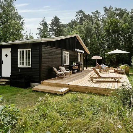 펜션 Cozy Summerhouse On Bornholm
