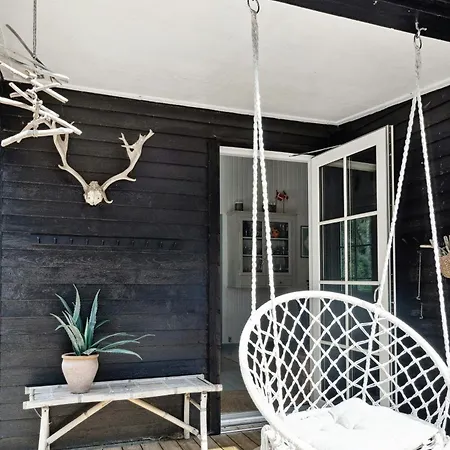 Vakantiehuis Cozy Summerhouse On Bornholm