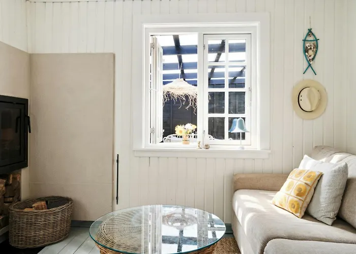 Cozy Summerhouse On Bornholm * Vester Somarken