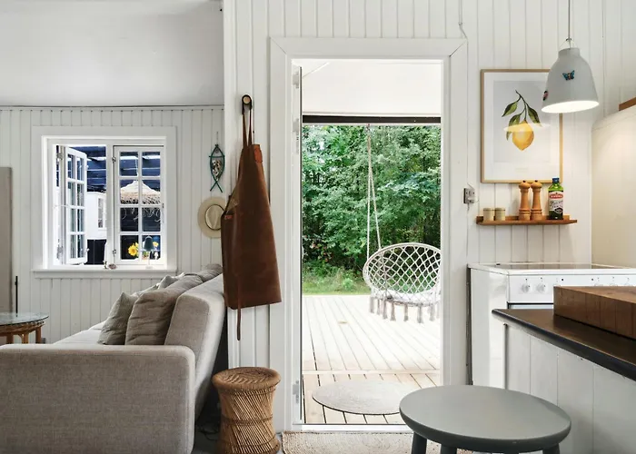 Cozy Summerhouse On Bornholm Vester Somarken